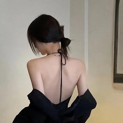 吸血鬼住在隔壁